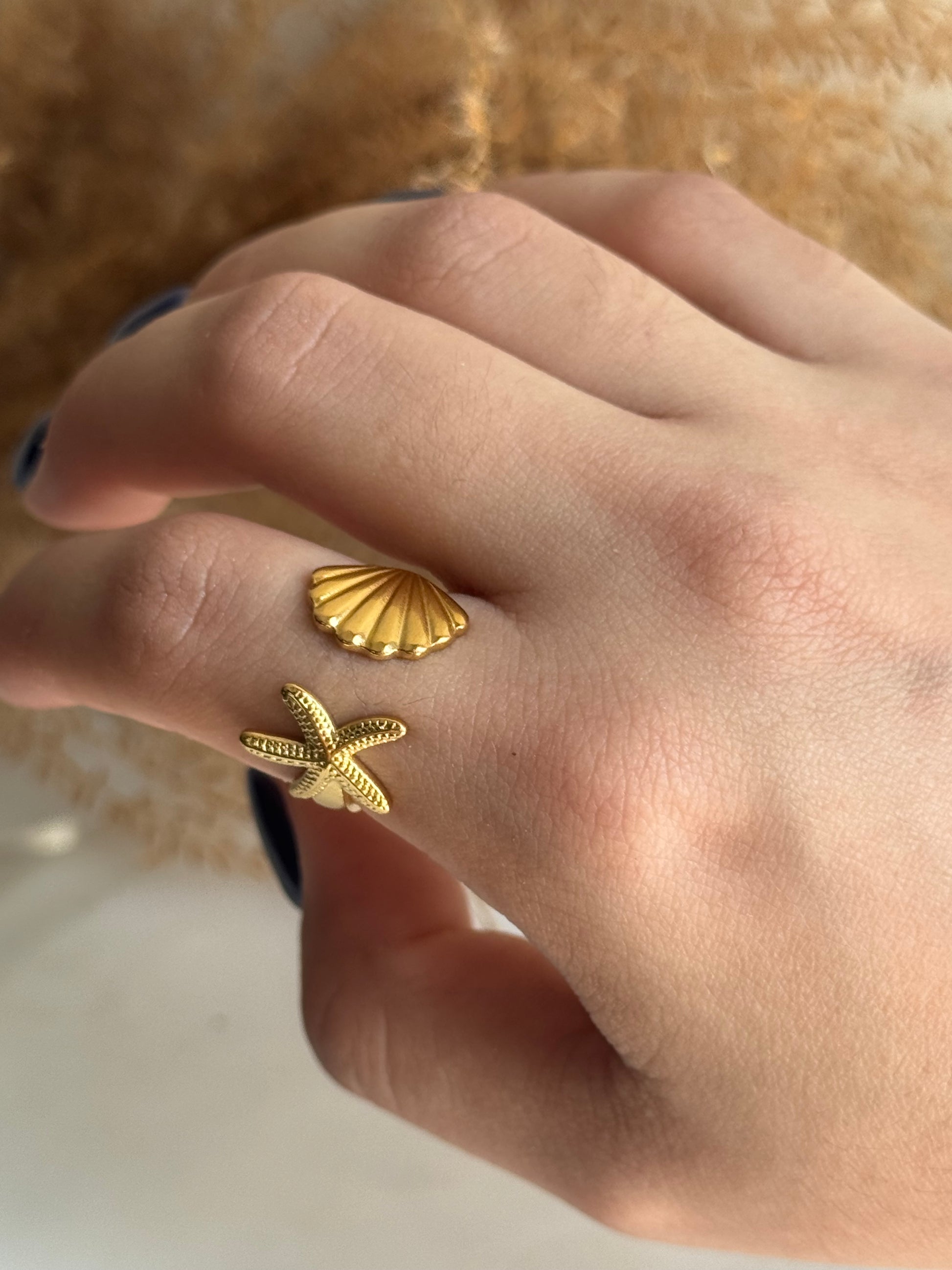 Serene Ring
