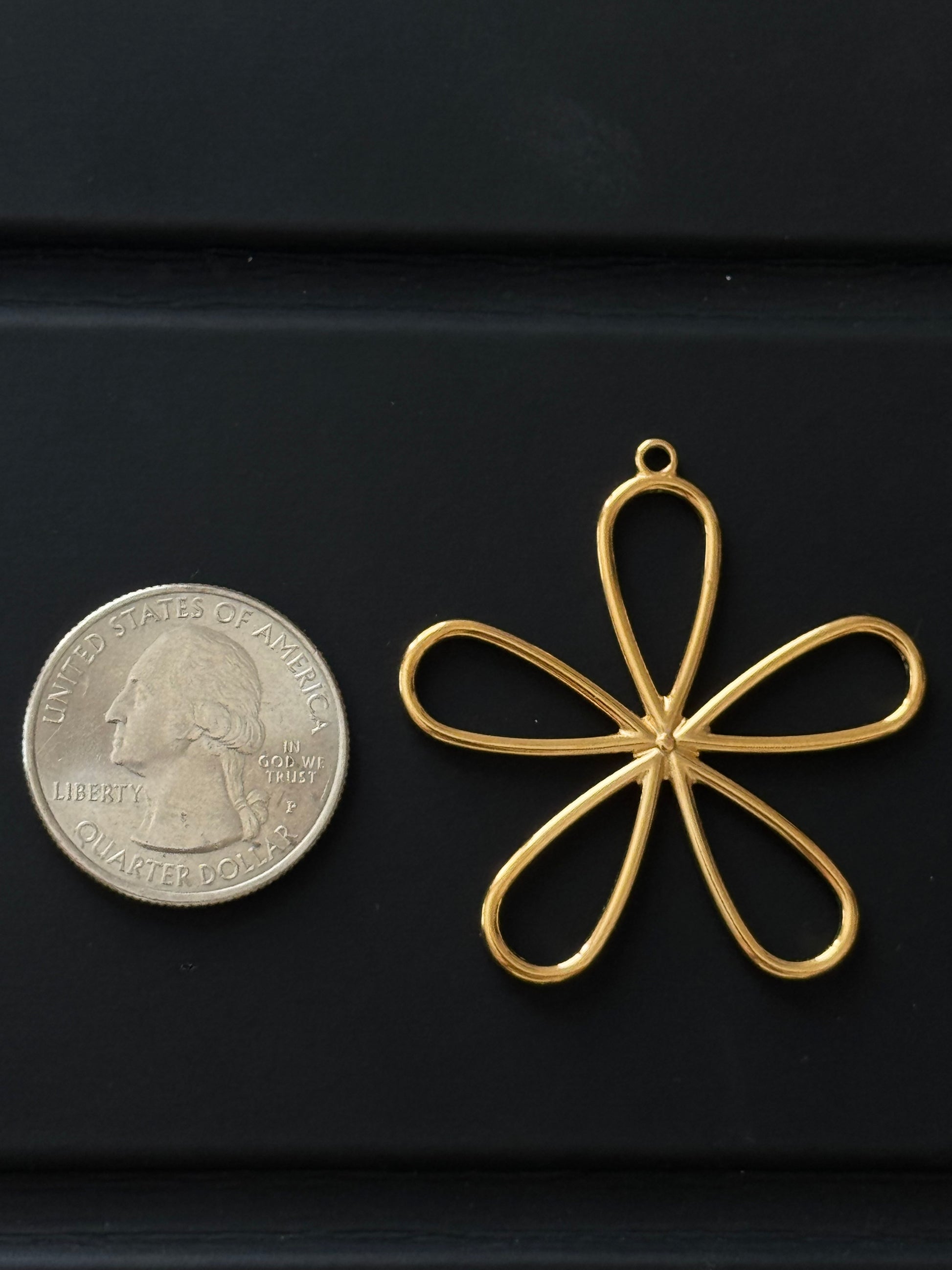 Chunky Flower Charm