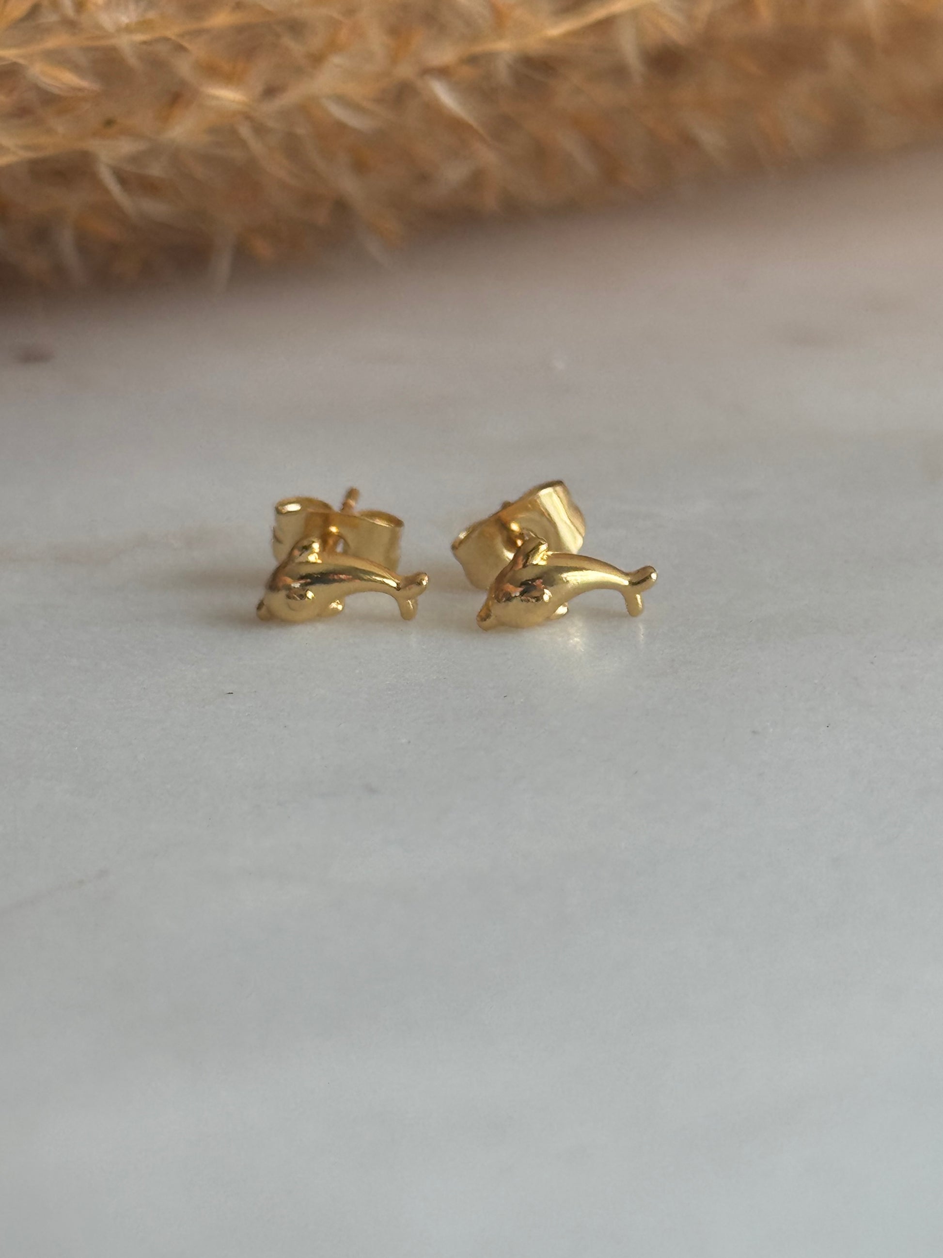 Delfín Studs Earrings
