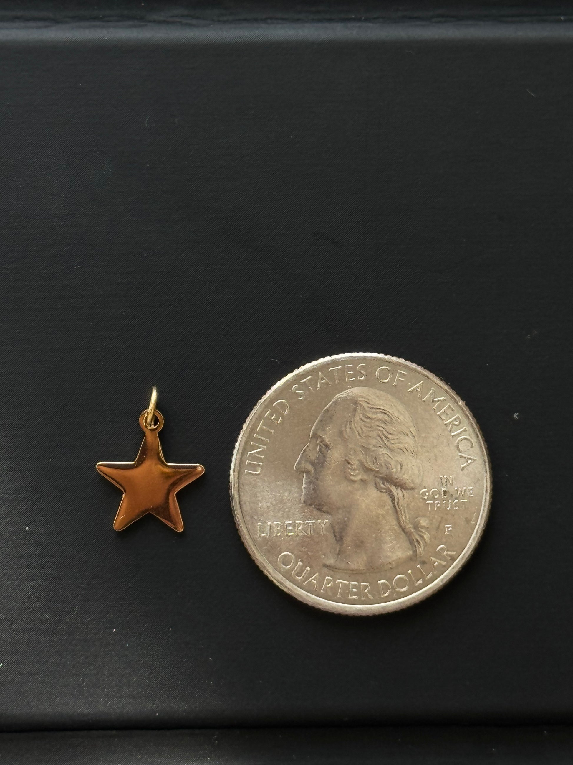 STAR CHARM