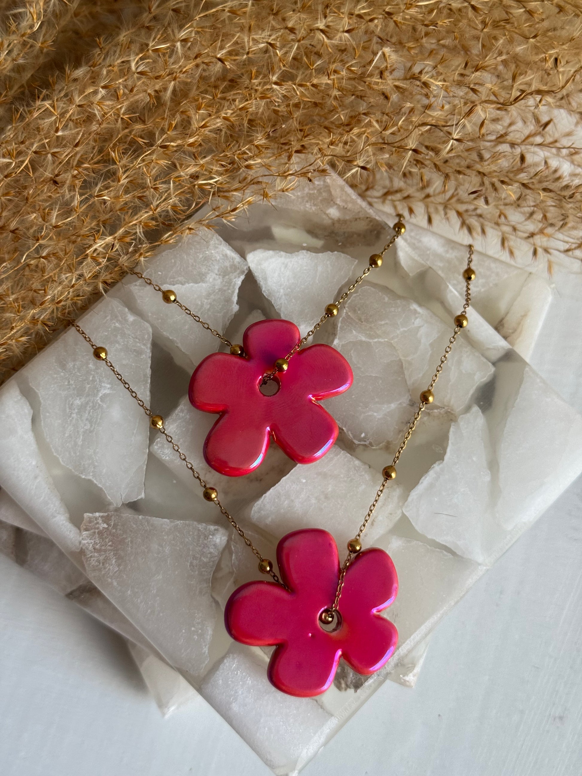 Flor Necklace