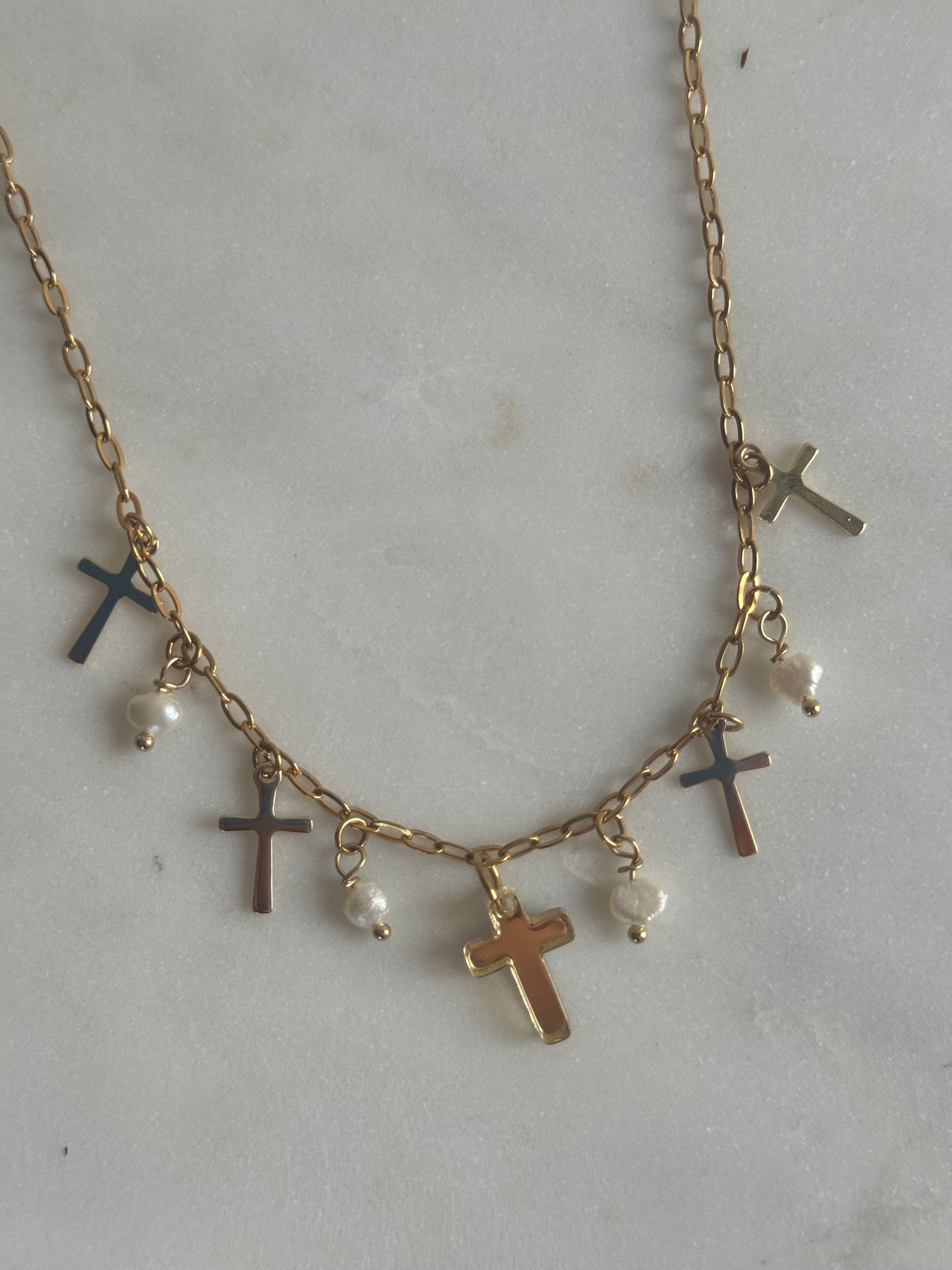 Mi Fé Necklace