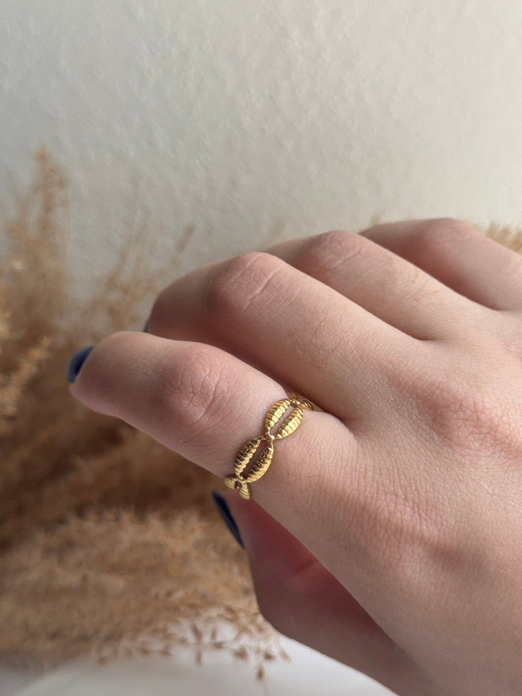 Caracolita Ring