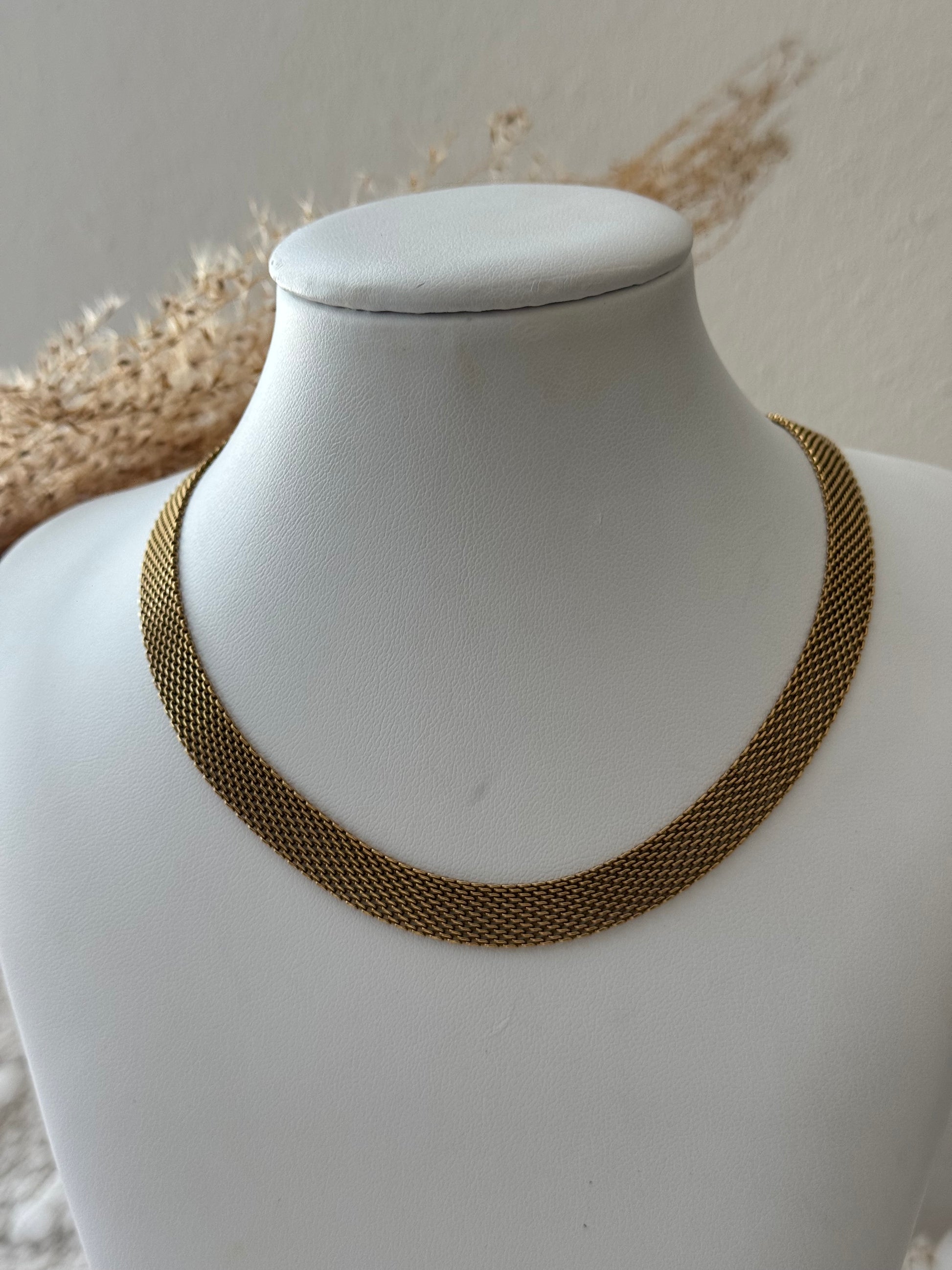 Mariena Choker Necklace