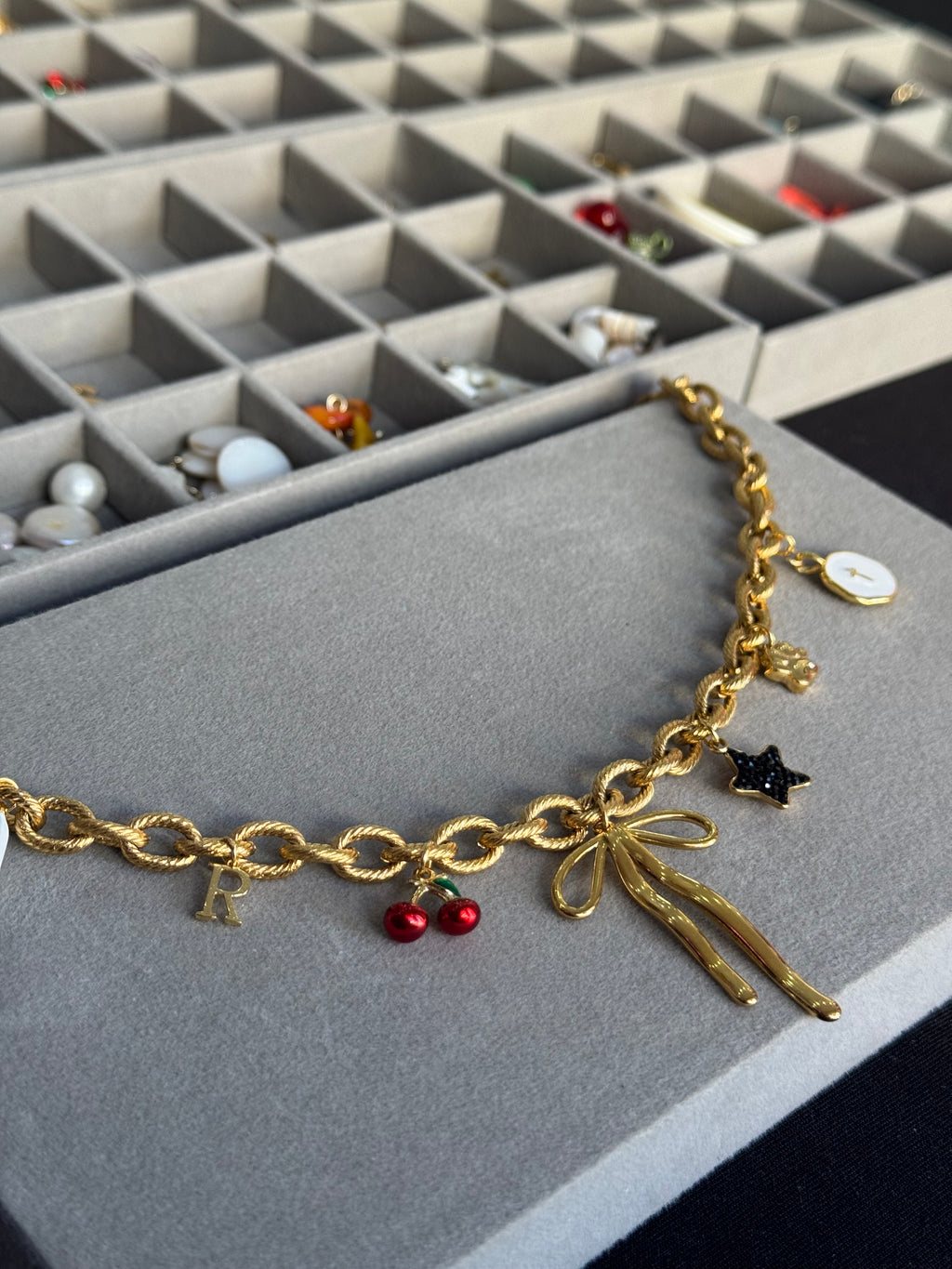 GOLDEN CHUNKY CHAIN