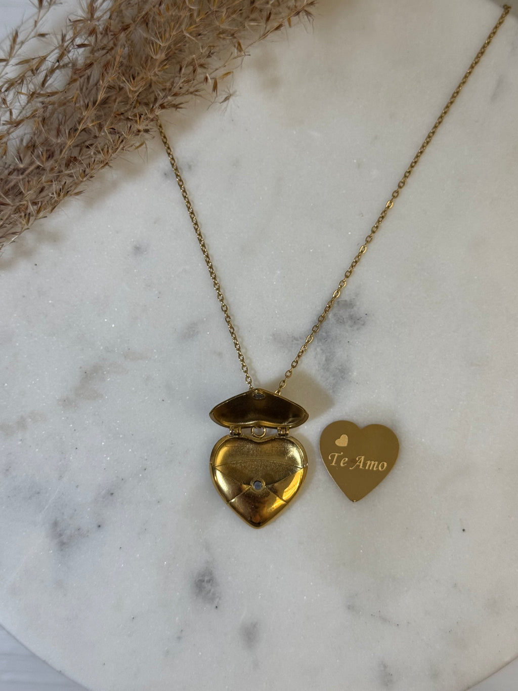 Te Amo Heart Postal Necklace