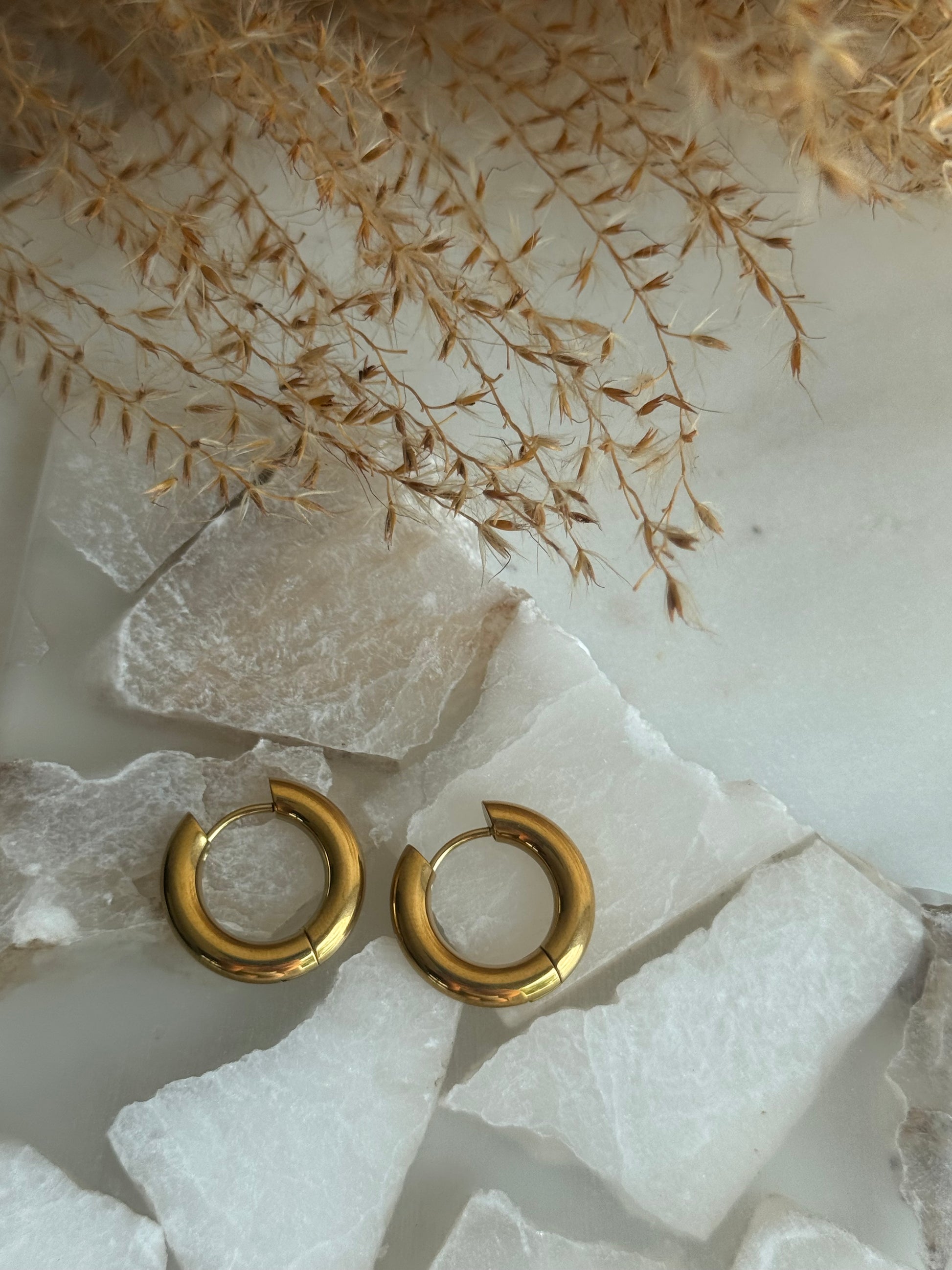 Emi Golden Hoops
