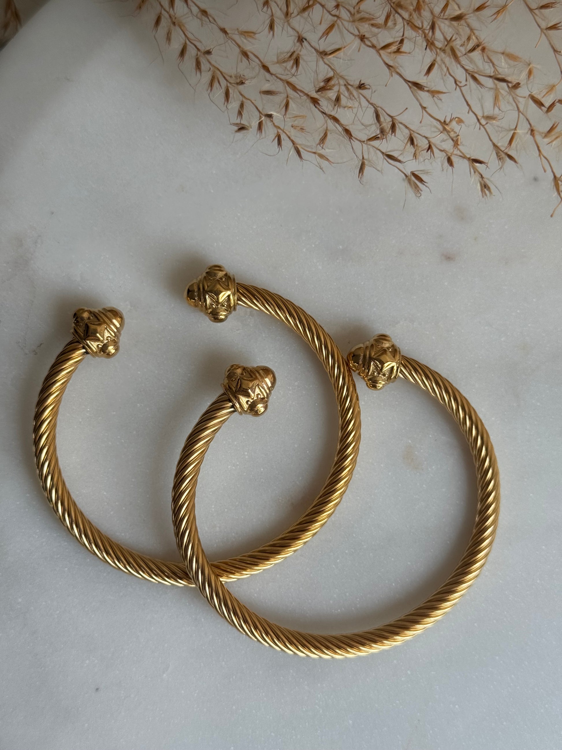Sarai Golden Bangle