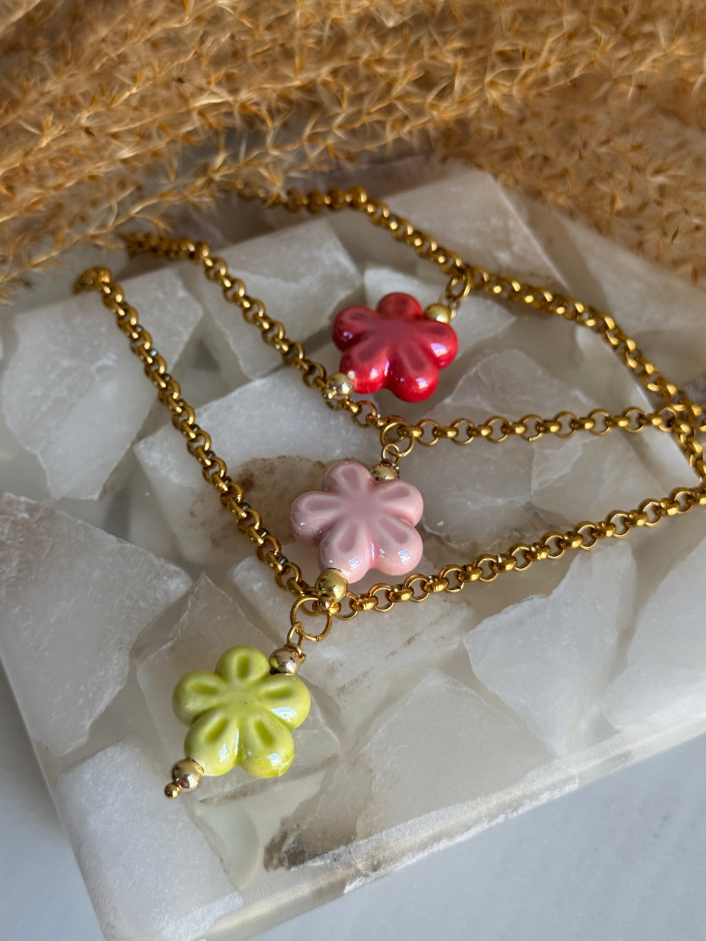 Sofi Flowers Necklaces