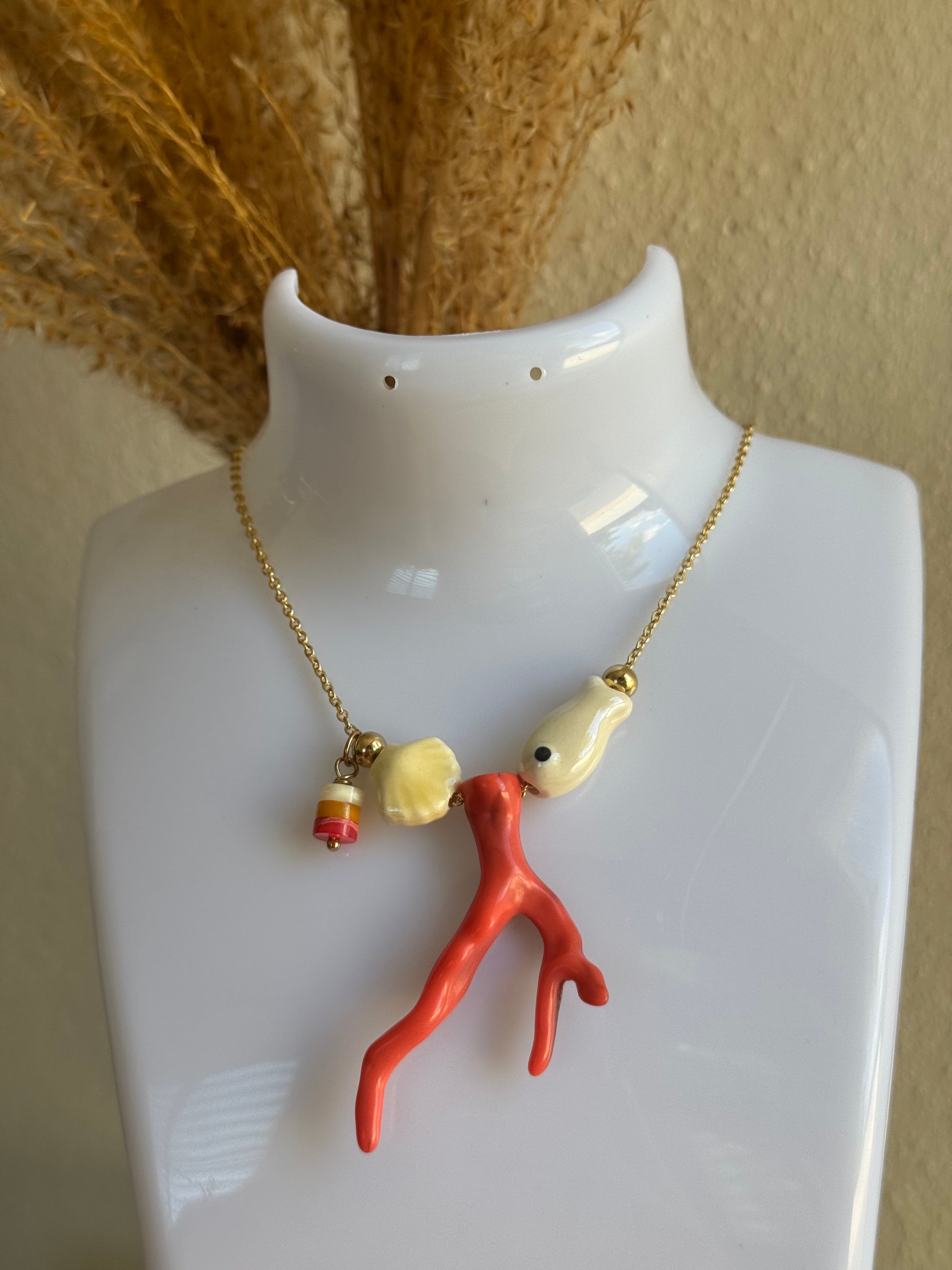 Olas de Coral Necklace