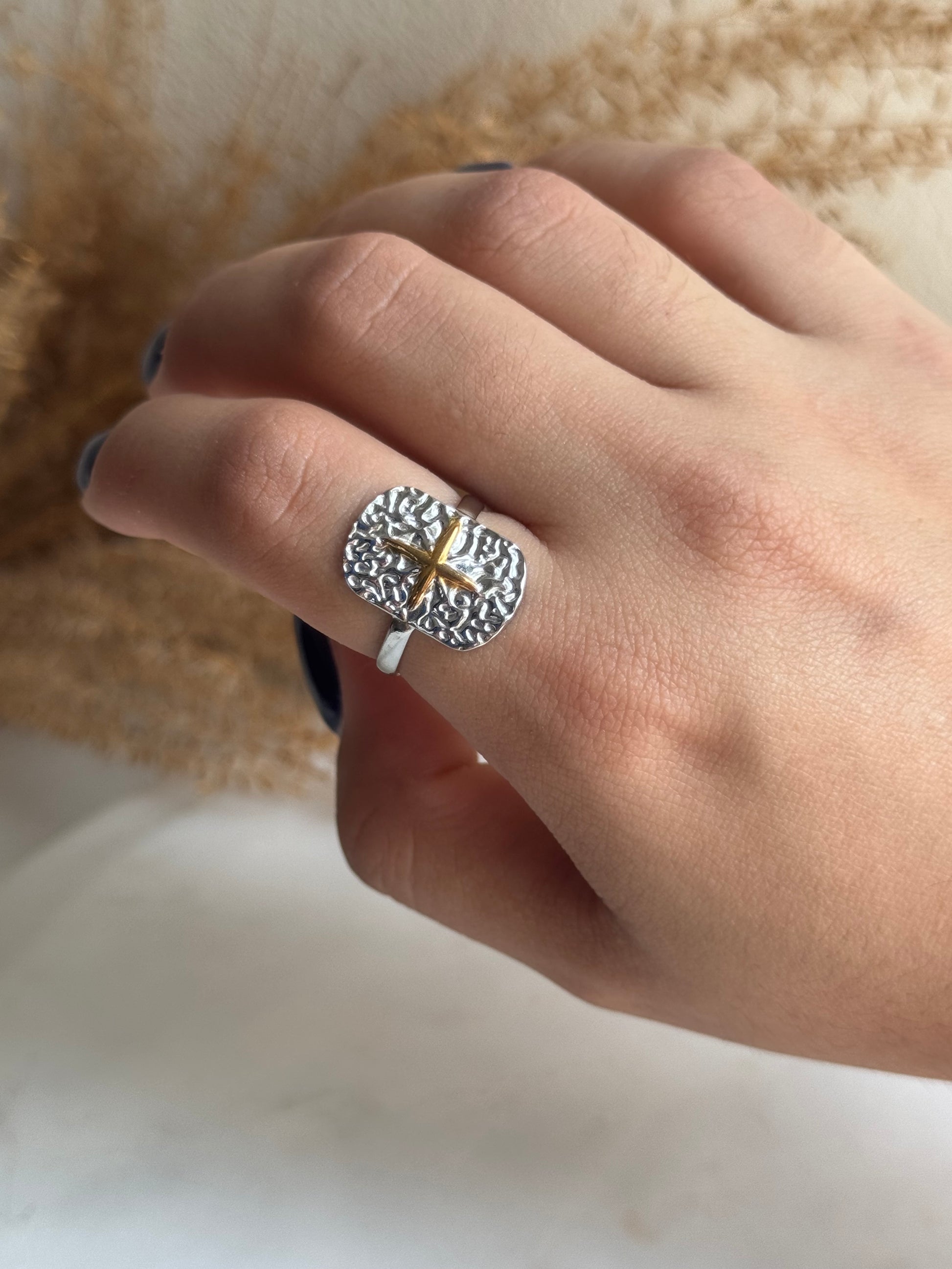 Amber Two Tones Ring
