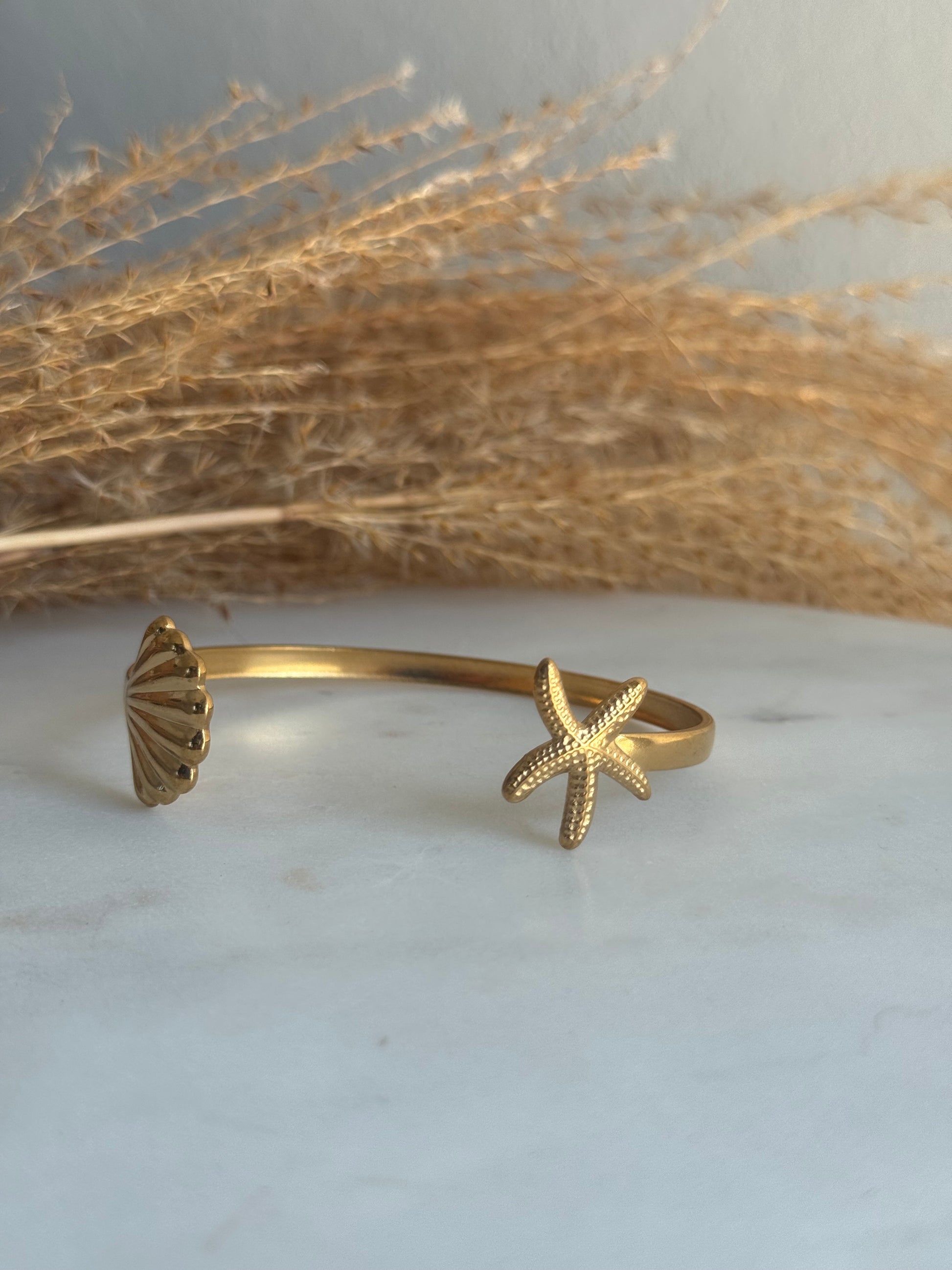 Serene Delicate Bangle
