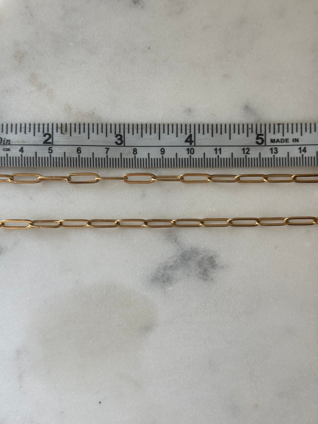 MEDIUM PAPERCLIP CHAIN